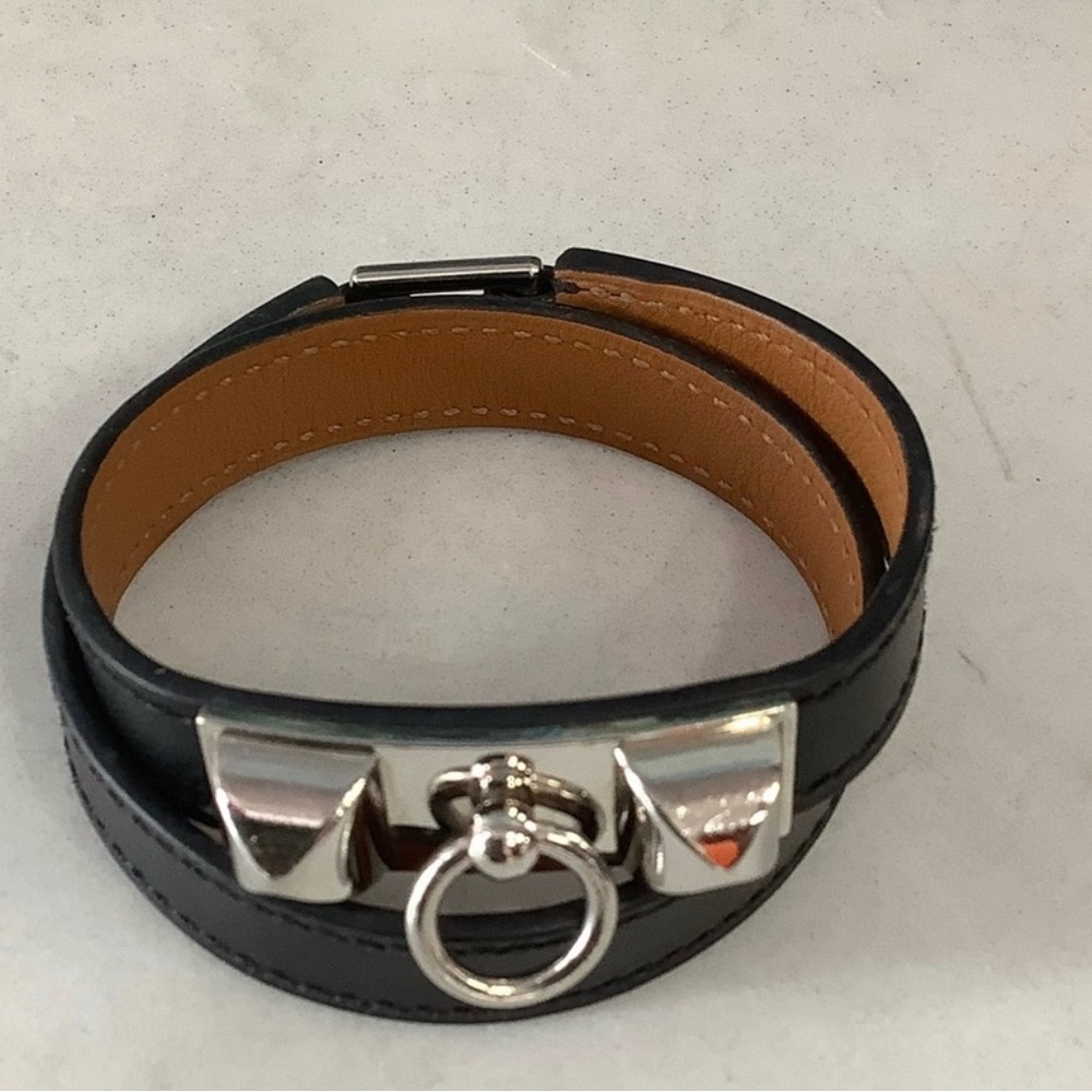 AUTHENTIC HERMÈS
Rivale Double Tour Bracelet